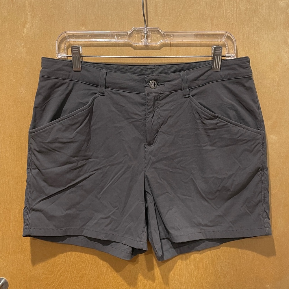 Patagonia Quandary Shorts Size 10